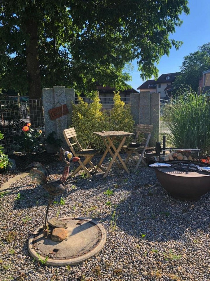 ideale-familienwohnung-mit-fantastischem-garten-bueron-1
